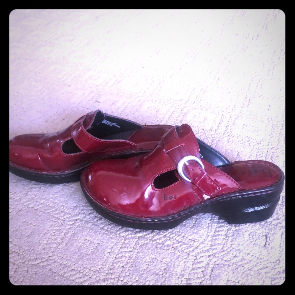 Size 7/38 b.o.c. Mules Patent leather